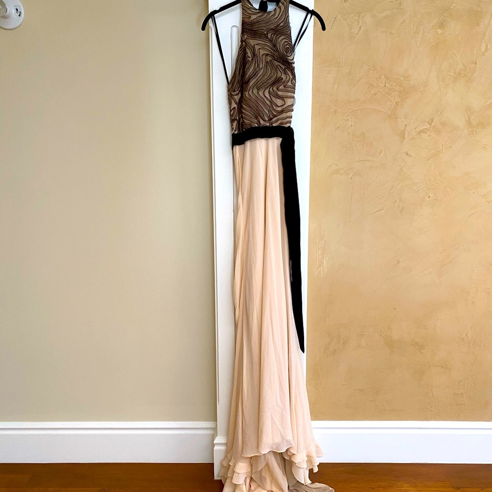 Vera Wang lace flower halter top Gown dress